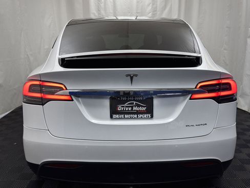 Used 2020 Tesla Model X Long Range image 10