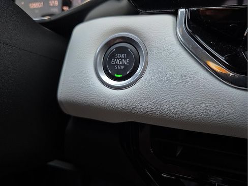 Used 2024 GMC Canyon AT4X AWD/4WD image 23