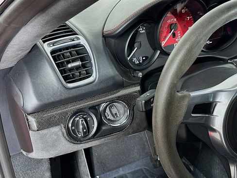 Used 2016 Porsche Cayman S image 11