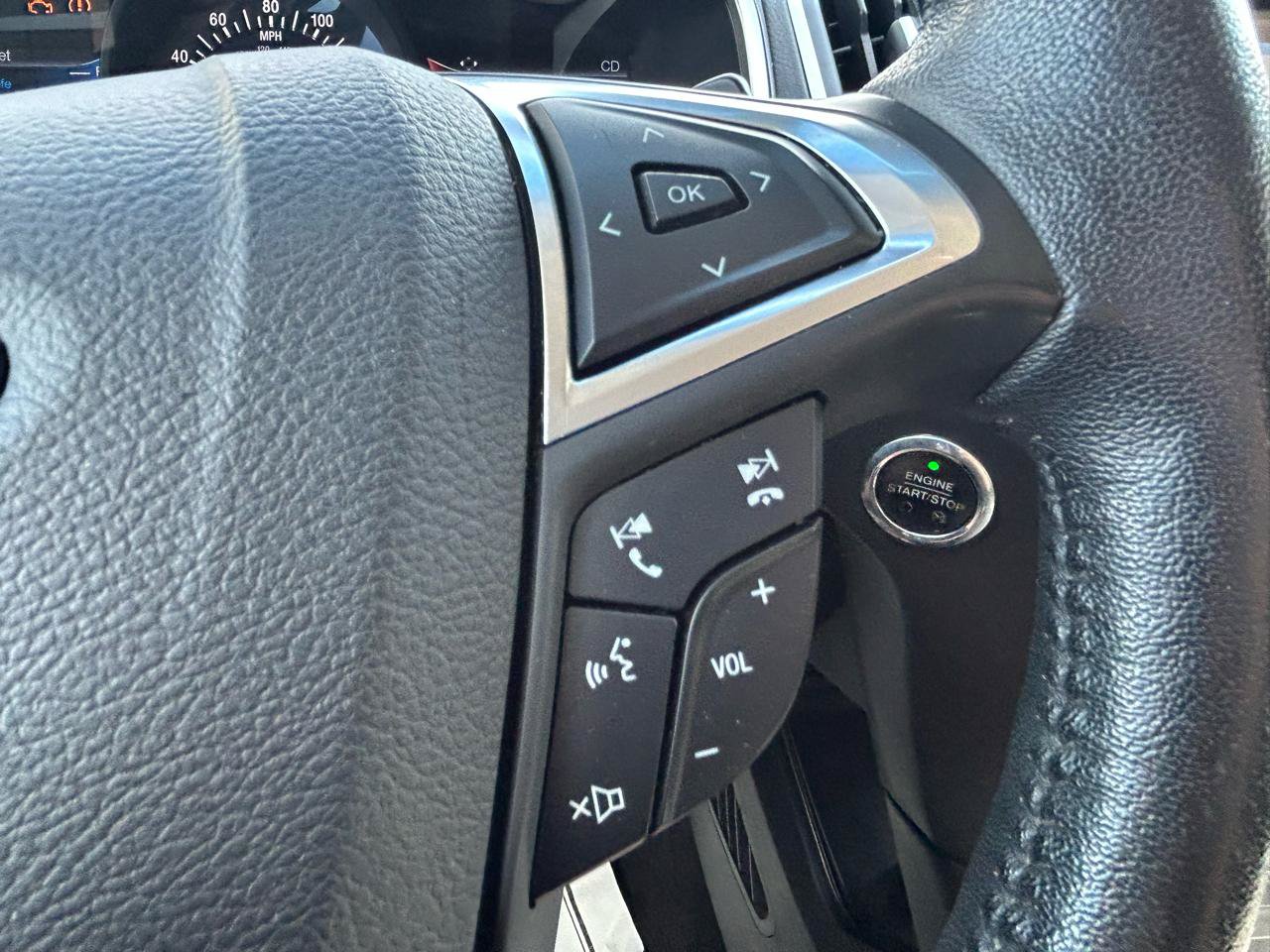 Used 2017 Ford Edge SEL w/ Equipment Group 201A AWD/4WD image 19