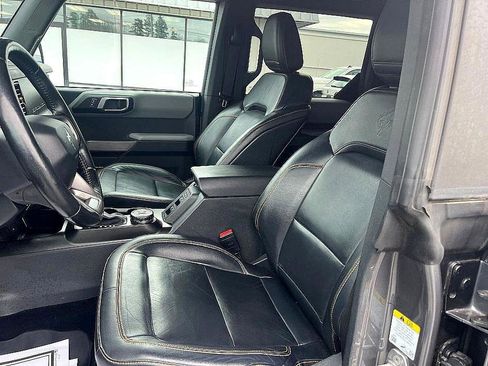 Used 2021 Ford Bronco Badlands image 15