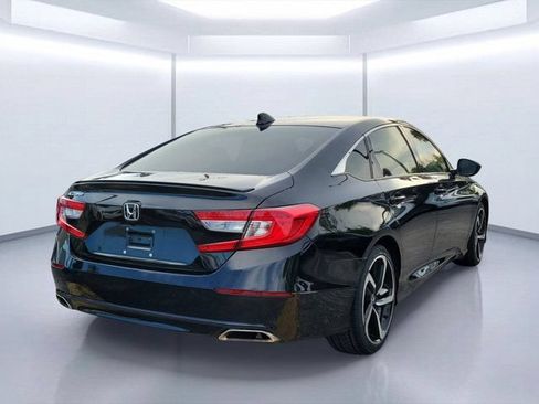 Used 2021 Honda Accord Sport image 4