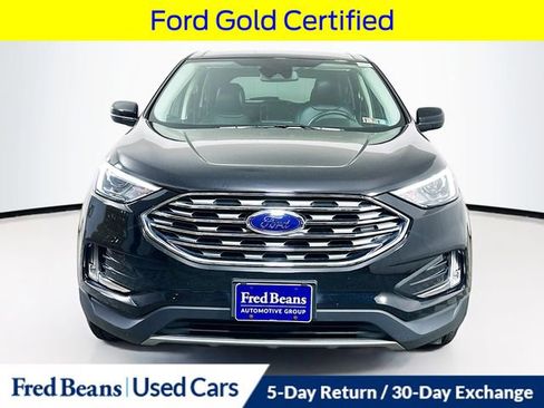 Certified 2022 Ford Edge SEL w/ Convenience Package AWD/4WD image 2