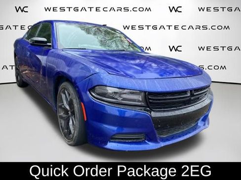 Used 2021 Dodge Charger SXT w/ Blacktop Package image 2