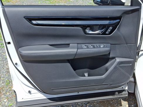 Used 2023 Honda CR-V EX-L image 12