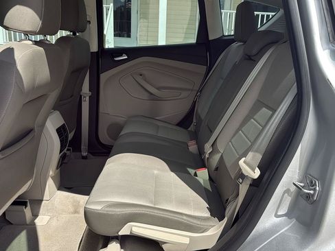 Used 2016 Ford C-MAX SE FWD image 22