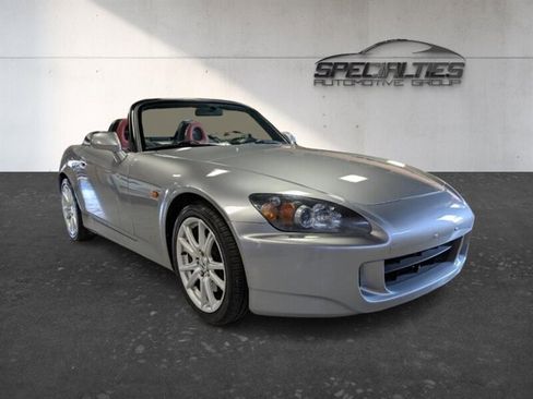 Used 2005 Honda S2000 image 1