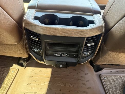 Used 2021 RAM 2500 Limited AWD/4WD image 31