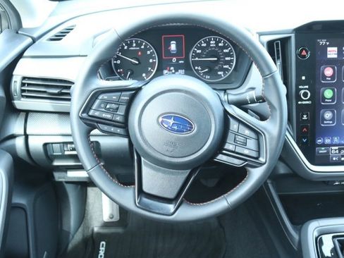 Used 2025 Subaru Crosstrek 2.5i Limited w/ Crosstrek Mirror Package image 19