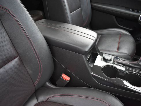 Used 2020 Chevrolet Blazer RS AWD/4WD image 27