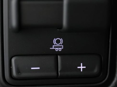 Used 2026 GMC Yukon AT4 Ultimate w/ LPO, Floor Liner Package image 30