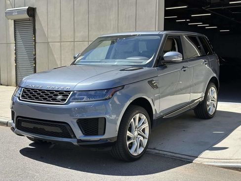 Used 2019 Land Rover Range Rover Sport HSE AWD/4WD image 9
