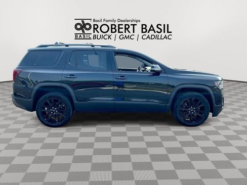 Used 2023 GMC Acadia SLT w/ Elevation Edition AWD/4WD image 9