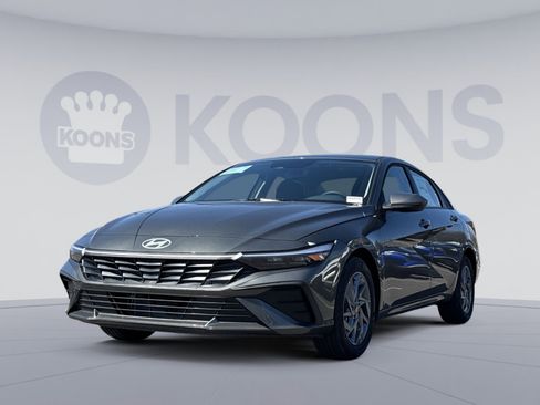 New 2026 Hyundai Elantra Blue image 1