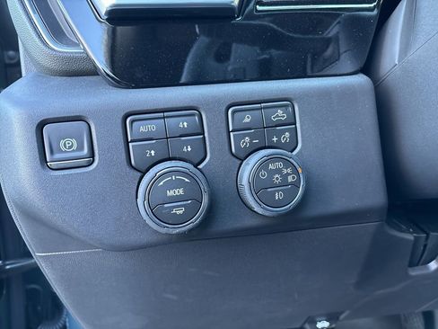 New 2026 Chevrolet Silverado 1500 LT Trail Boss w/ LT Trail Boss Premium Package image 13