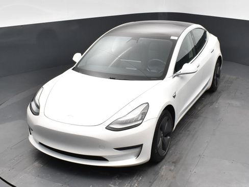 Used 2019 Tesla Model 3 Long Range image 19