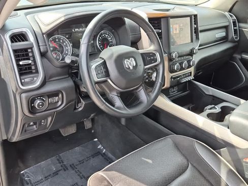 Used 2022 RAM 1500 Laramie AWD/4WD image 11