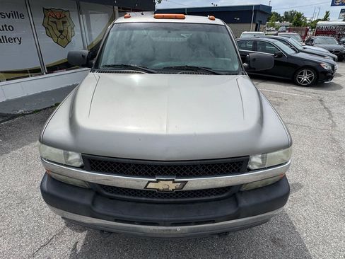 Used 2001 Chevrolet Silverado 3500 LS AWD/4WD image 10