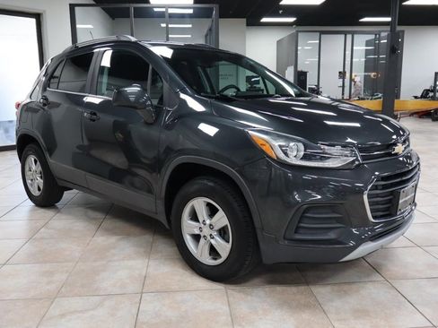 Used 2018 Chevrolet Trax LT AWD/4WD image 8