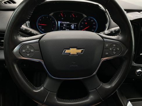 Used 2019 Chevrolet Traverse LT FWD image 19