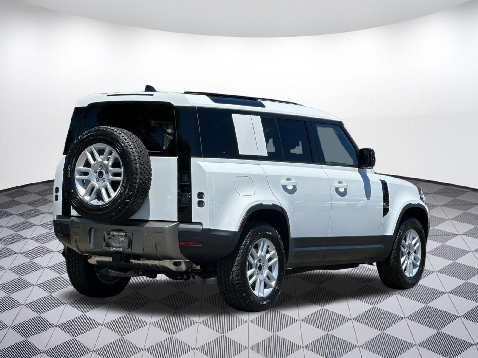 New 2026 Land Rover Defender 110 S AWD/4WD image 7