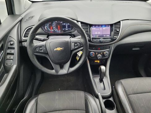 Used 2021 Chevrolet Trax LT image 22
