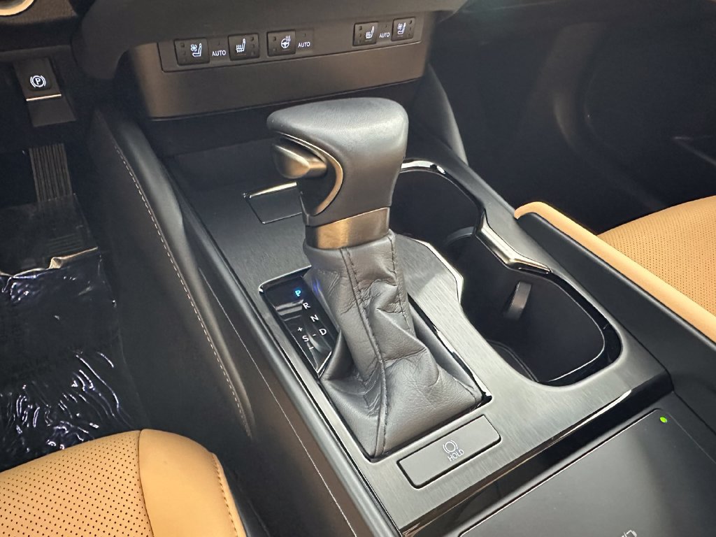 Used 2025 Lexus ES 350 w/ Accessory Package (Z2) FWD image 27