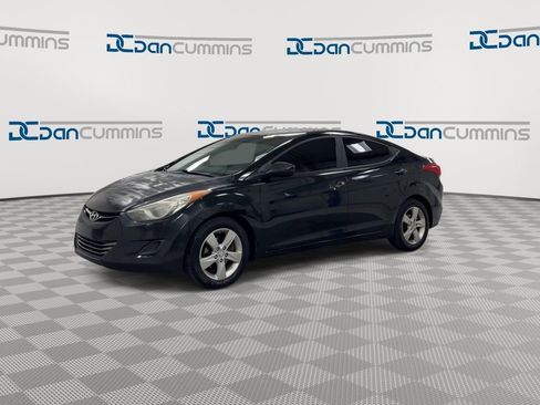 Used 2011 Hyundai Elantra GLS w/ Preferred Equipment Pkg 3 image 4