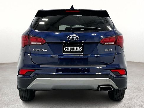 Used 2017 Hyundai Santa Fe Sport image 6