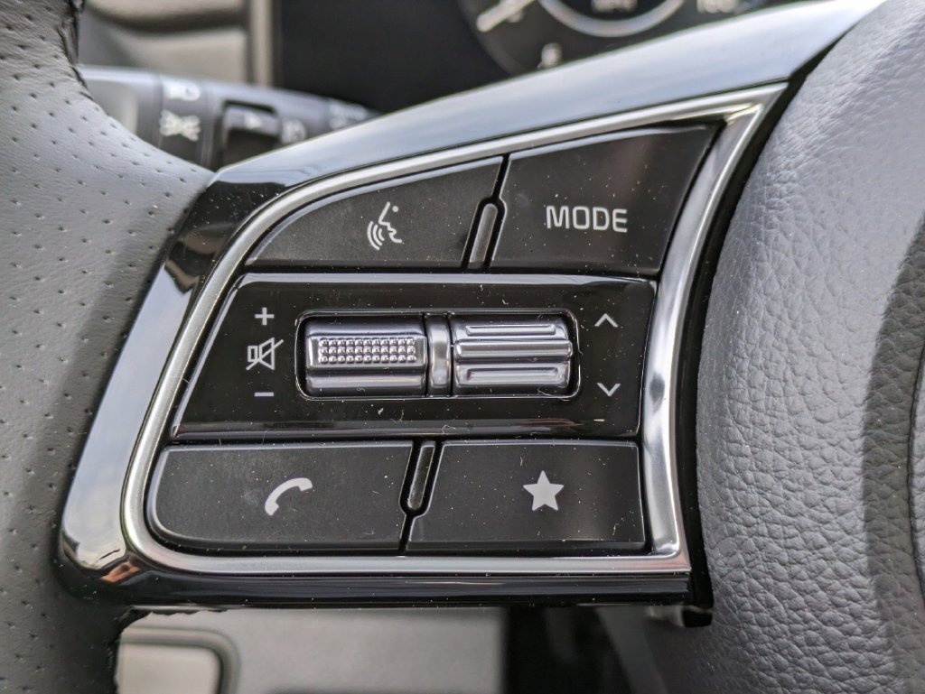 New 2024 Kia Seltos SX AWD/4WD image 24