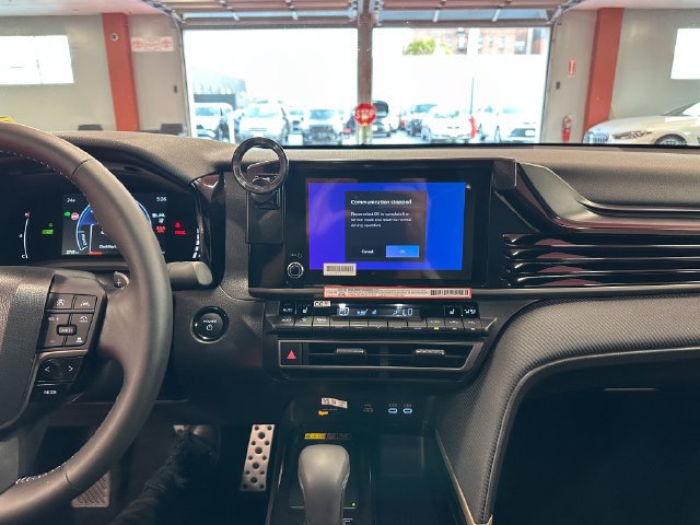 Certified 2026 Toyota Camry SE w/ Convenience Package FWD image 23