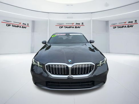 Used 2026 BMW 530i RWD image 8