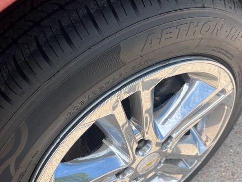 Used 2016 Chevrolet Cruze LT image 13
