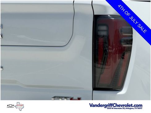 Certified 2025 GMC Sierra 2500 AT4 AWD/4WD image 7