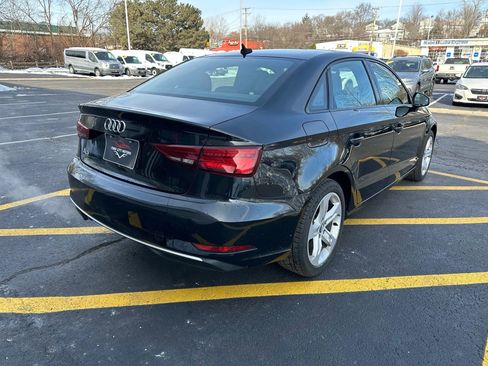 Used 2018 Audi A3 2.0T Premium image 7