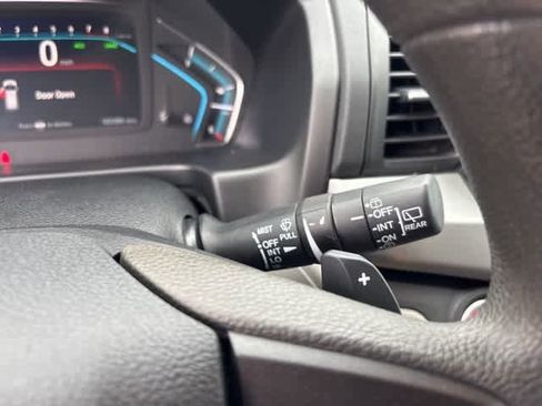 Used 2018 Honda Odyssey EX image 16