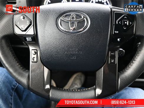 Used 2024 Toyota 4Runner TRD Off-Road image 22