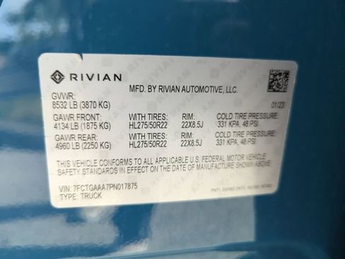 Used 2023 Rivian R1T Adventure image 32