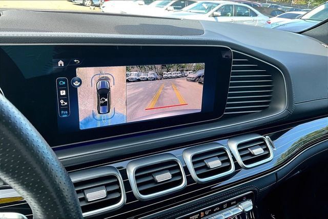 Certified 2025 Mercedes-Benz GLS 450 4MATIC image 23