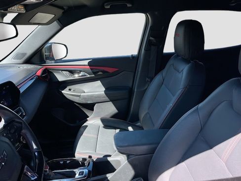 Used 2024 Chevrolet TrailBlazer RS w/ Convenience Package image 20