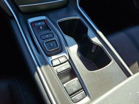 Used 2020 Honda Accord EX image 14