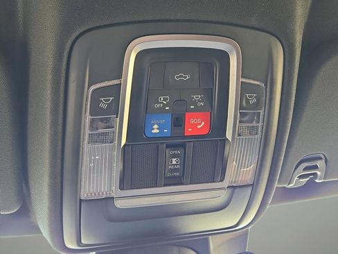 Used 2022 RAM 1500 Limited w/ Off Road Group image 31