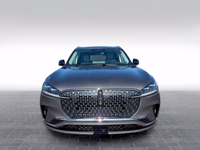 Used 2025 Lincoln Aviator Reserve w/ Illumination Package AWD/4WD image 2