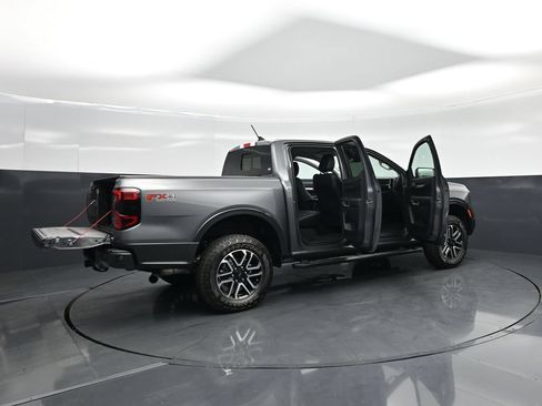 Used 2024 Ford Ranger Lariat w/ FX4 Off-Road Package AWD/4WD image 6