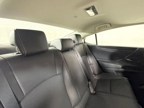 Used 2022 Lexus ES 350 w/ Premium Package FWD image 26