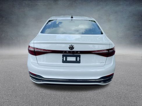 New 2025 Volkswagen Jetta SEL image 30