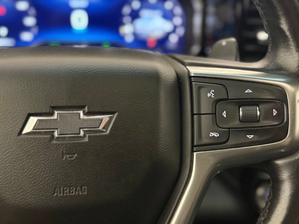 Used 2022 Chevrolet Silverado 1500 RST w/ Convenience Package II AWD/4WD image 19