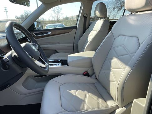 New 2026 Volkswagen Atlas SE FWD image 20