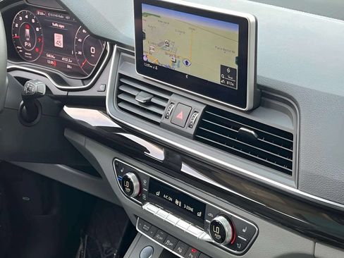 Used 2019 Audi Q5 Prestige AWD/4WD image 31