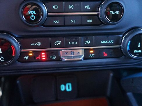 Used 2022 Ford Bronco Wildtrak AWD/4WD image 20